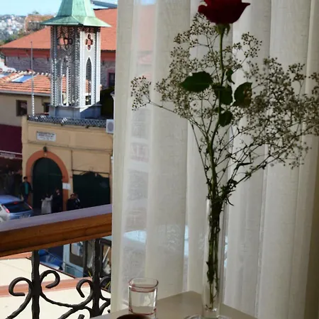 Otel The House Next To İstanbul