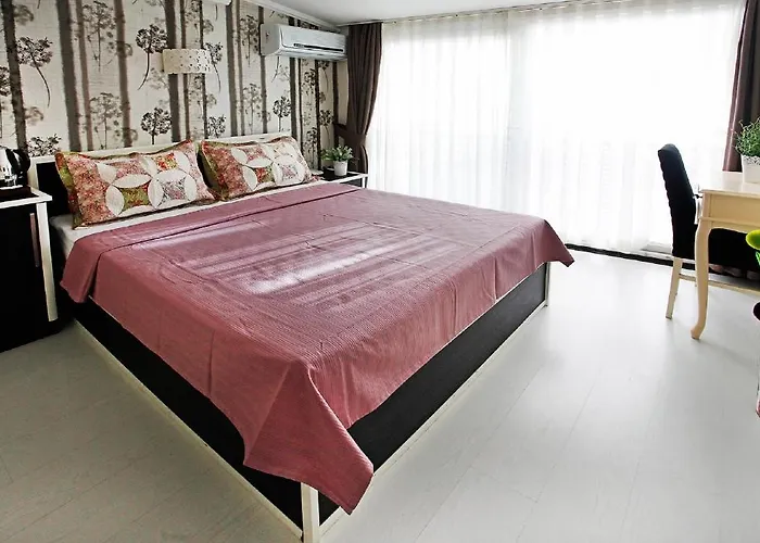 The House Next To 5*