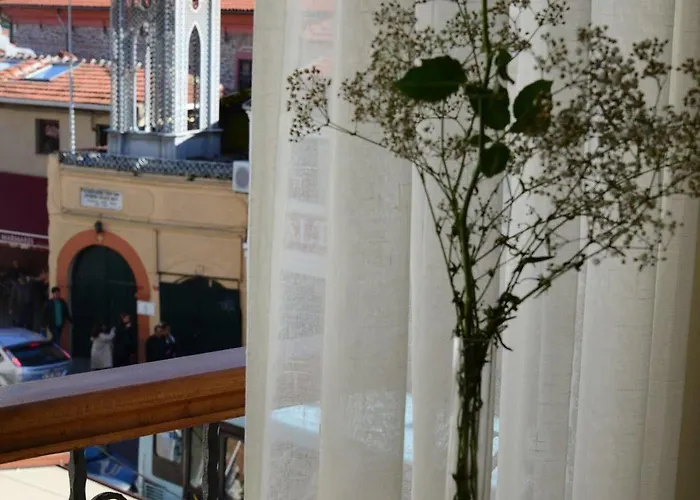 Hotel The House Next To Istanbul