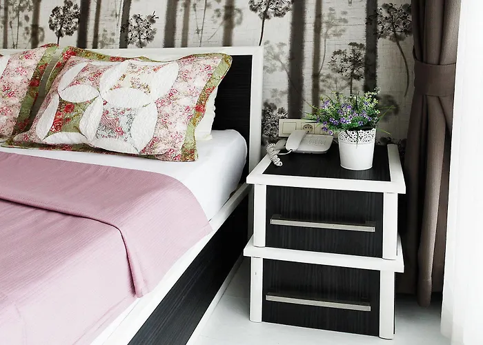 Отель The House Next To